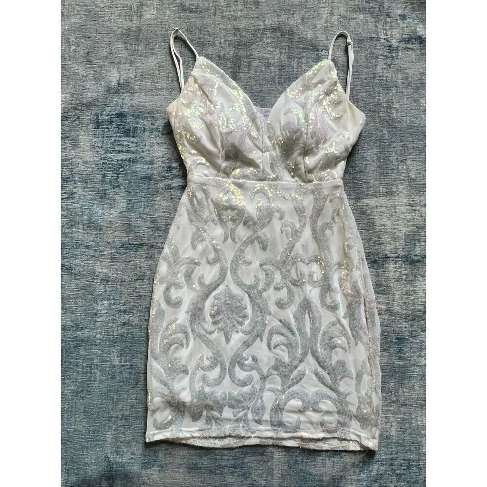 Lovely Day White Iridescent Sequin Corset Lace Up Back Bodycon Mini Dress Medium